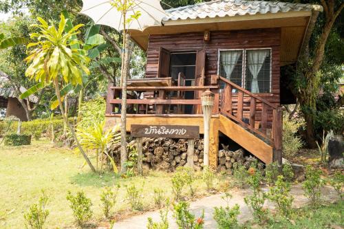 Fotografie z fotogalerie ubytování OYO 766 Zompo Baan Din Resort v destinaci Mae Taeng