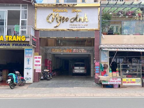 Sijil, anugerah, tanda atau dokumen lain yang dipamerkan di Ngoc Anh Hotel Da Lat