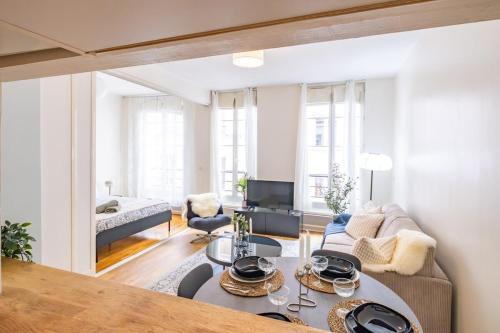 Cozy & Chic in Montorgueil - 4 Guests