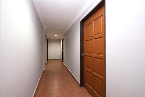 Gambar di galeri bagi Super OYO 473 Comfort Hotel 2 di Klang