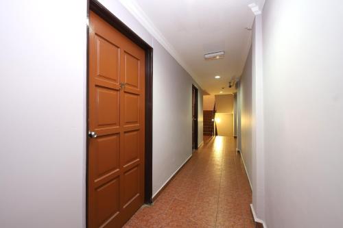 Gambar di galeri bagi Super OYO 473 Comfort Hotel 2 di Klang