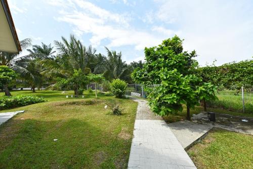 Gallery image of Hotel O My Daddy Farm Chalet in Kampong Bukit Nibong