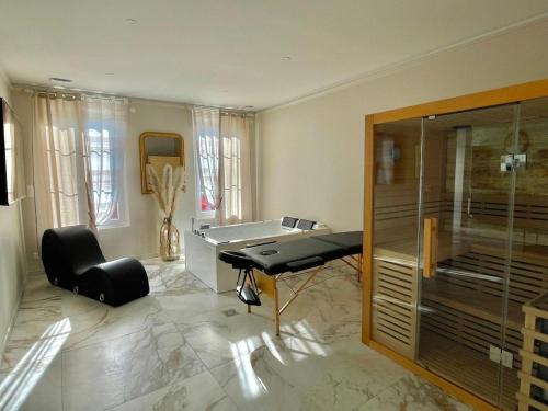 Ảnh trong thư viện ảnh của Maison Bien-être Balnéo et Sauna Cosy et Chaleureux ở Chalons en Champagne