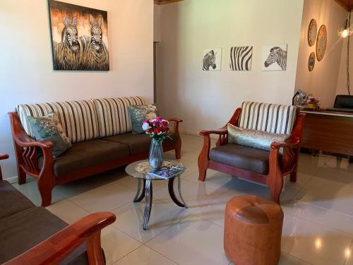 Gallery image of Summerfields & Gardens Lodge in Kitwe