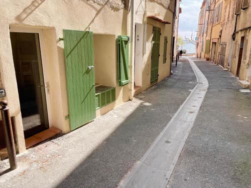 Photo de la galerie de l'établissement Studio centre historique Port La Ciotat - Le 25B Piroddi, à La Ciotat