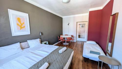 Flat in Zizkov -502-