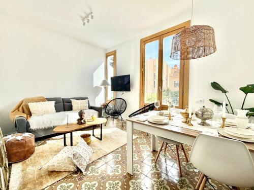 Piso en gracia de 3 habitaciones dobles suits