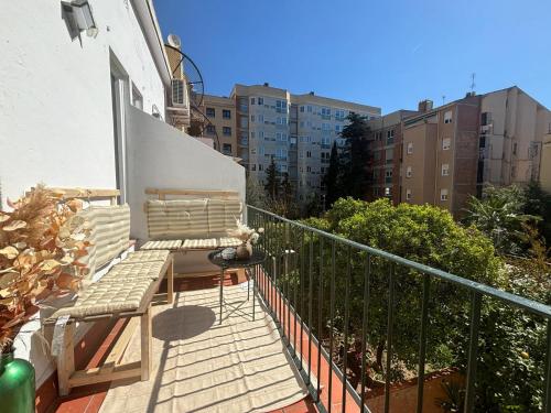 Piso en gracia de 3 habitaciones dobles suits