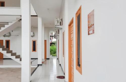 Gallery image of OYO 93306 Homestay Permana Supadio Airport in Pontianak