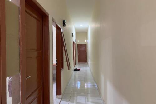 Фотография из галереи Hotel O Pondok Sahabat Vianty Near SDN Kampung Parang в городе Pakato