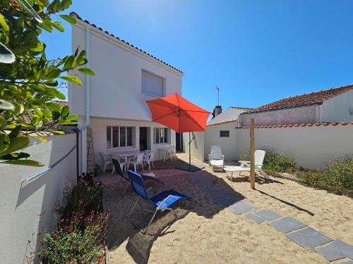 Maison Recente - 3 Chambres, Proche Plage et Centre, Calme et Confort, Jardin Terrasse - FR-1-476-224