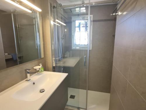 Appartement 3 pièces avec vue mer dans résidence avec piscine proche plage Sainte-Maxime