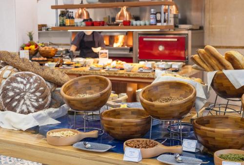 度假酒店内部或周边提供的食物