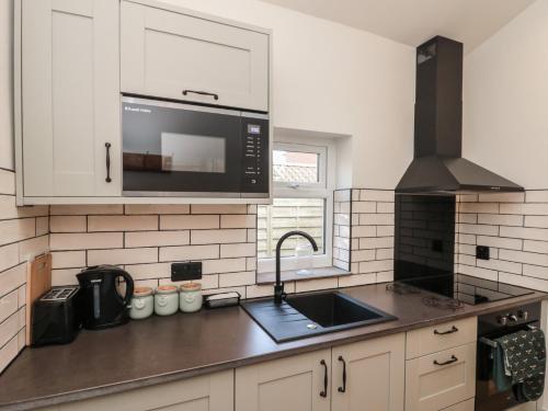 Top Holme Cottage photo 17