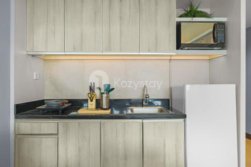 Кухня или мини-кухня в Skara by Kozystay - Bandung
