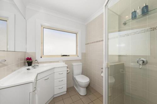 Un baño de Capercaillie Cottage