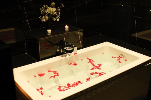 Fotografie z fotogalerie ubytování Sunstone Suites v destinaci Ratnagiri
