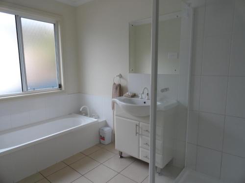 Kangaroo Island Bayview Villasにあるバスルーム