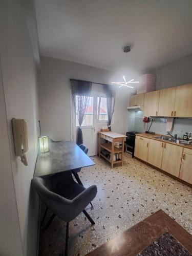Exarchia Penthouse Cozy & Central