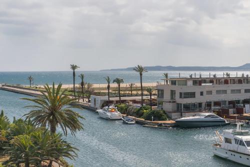 WELCS APARTAMENTO 292 EMP con piscina y con vistas
