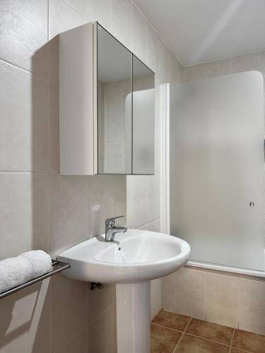 A bathroom at Lemos Nube