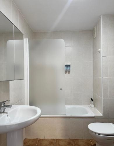 A bathroom at Lemos Nube