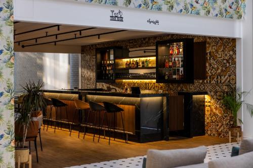 El lounge o bar de Le Grove Hotel - Superior Boutique