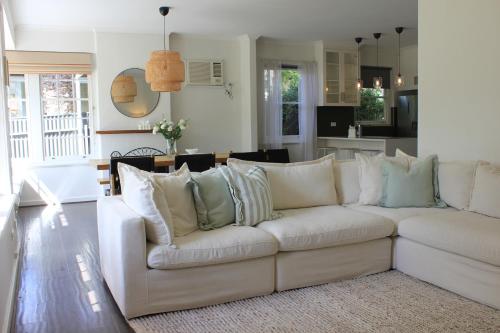 Posezení v ubytování Casa thirty-six, 3BR, Central Location