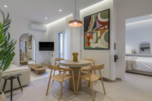 Acropolis Loom Suite
