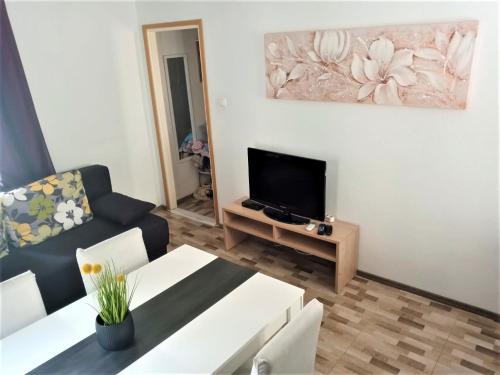 Apartment Karlito