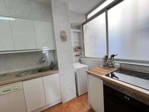 Dapur atau dapur kecil di Todimer Sea Views