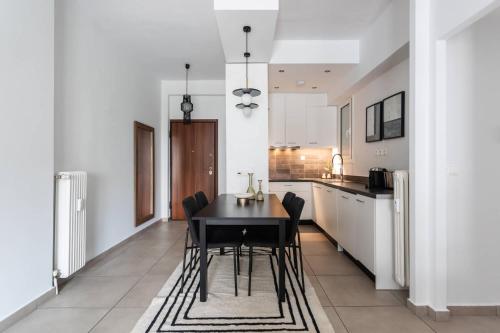 Charming & Comfy 2BD Apartment in Acropolis Area by UPSTREET