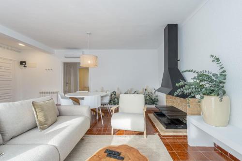 Milenial Immo Llotja Apartamento a 100 mts de la playa de Roses