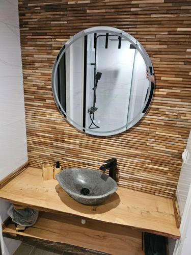 Studio chic climatisé avec vue mer et piscine à 100m plage du Môle