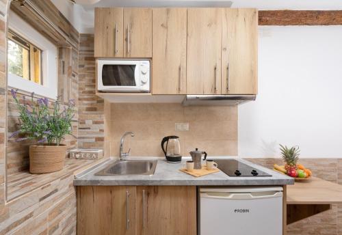 Creme by Life Homes