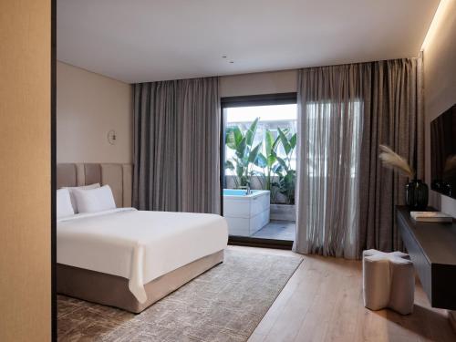 Nur Outline Aparthotel