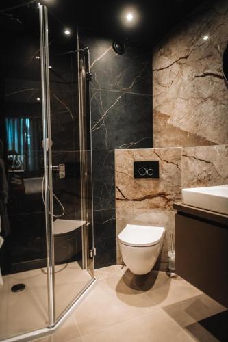 Koupelna v ubytování Hotel Jakobwirt Westendorf