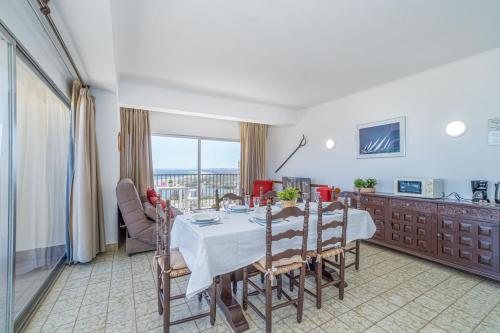 Basic Comfort Apartamento Canigo 0030 con vista al mar