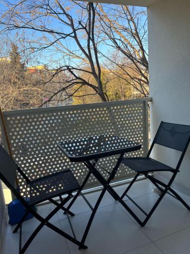 Un balcon sau o terasă la Apartment