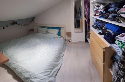 En eller flere senge i et værelse på Maisonnette en Provence