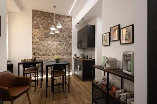 Style & Stone Guest House photo 26