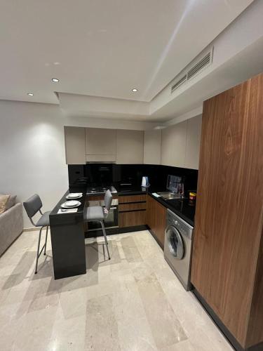 Una cocina o cocineta en Résidence Signature Leving