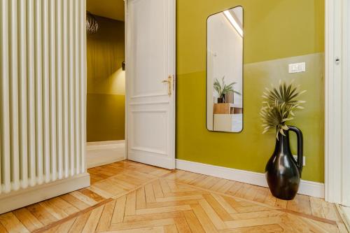 Piazza C Apartment - 2 Bedrooms & 2 Bathrooms photo 33
