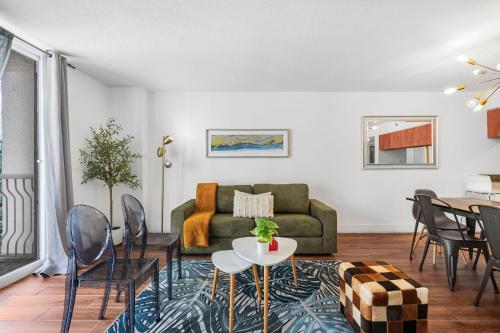 Exclusive 1BR Apartment on 35th floor photo 4