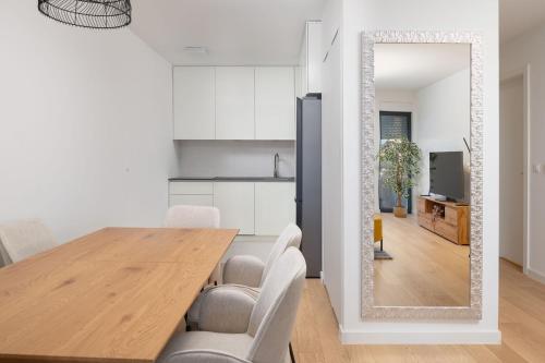 Apartment Mona - dvosobni stan