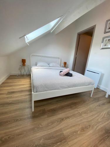 Katil atau katil-katil dalam bilik di apartement city center mons