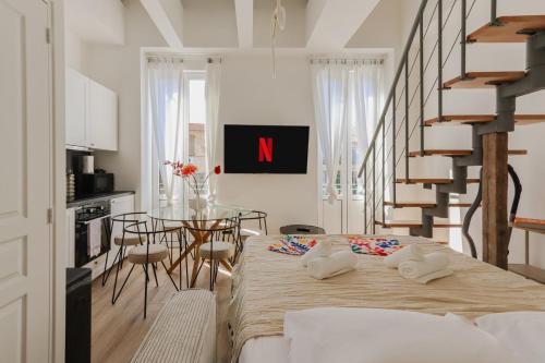 Modern 3BR Duplex Near Nice Port & Old Town | By Airnest