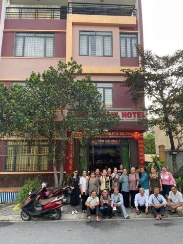 Επισκέπτες που μένουν στο Công Thành Hotel 1