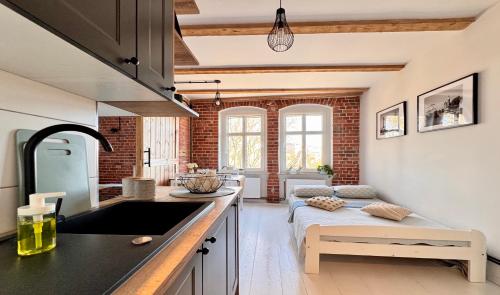 Kuchyň nebo kuchyňský kout v ubytování Apartamenty Marea Rentals Old Town Ustka