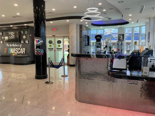 Foto de la galería de The Streamline Hotel - Daytona Beach en Daytona Beach